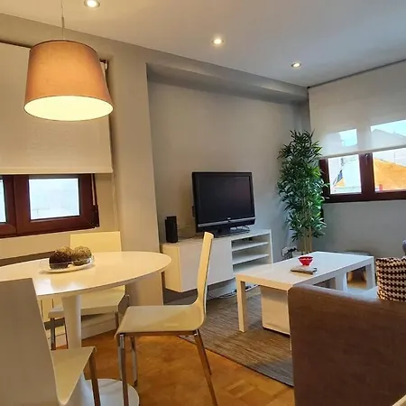 Apartment Moderno En El Centro. El Carmen Wifi Gijon